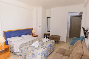 Alecos Hotel Apartments