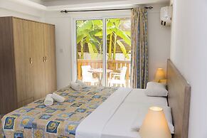 Alecos Hotel Apartments