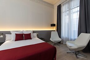 Izaila Plaza Catalunya