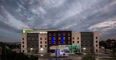 Holiday Inn Express & Suites Garland E - Lake Hubbard I30 by IHG