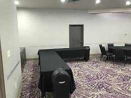 Holiday Inn Express & Suites Garland E - Lake Hubbard I30 by IHG