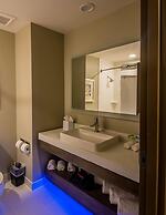 Holiday Inn Express & Suites Garland E - Lake Hubbard I30 by IHG