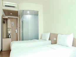 Business Hotel Tomang