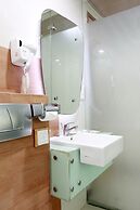 Business Hotel Tomang