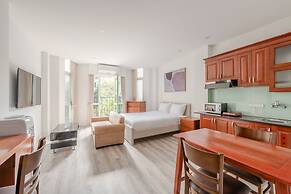 Dom's Residence & Hotel Hanoi