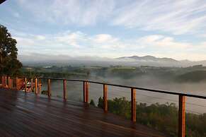 Tamodi Lodge and Stables