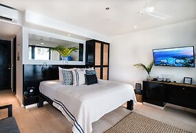 Batu Karang Lembongan Resort & Spa