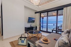 Batu Karang Lembongan Resort & Spa