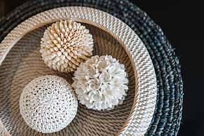 Batu Karang Lembongan Resort & Spa