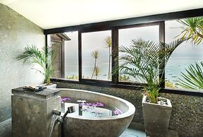 Batu Karang Lembongan Resort & Spa