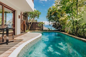 Batu Karang Lembongan Resort & Spa