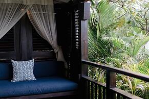 Batu Karang Lembongan Resort & Spa