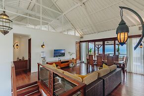 Batu Karang Lembongan Resort & Spa