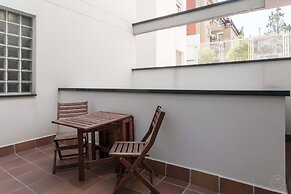 Via Augusta Apartments