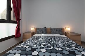 Via Augusta Apartments