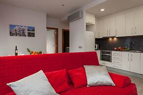 Via Augusta Apartments