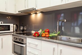 Via Augusta Apartments