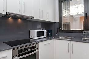 Via Augusta Apartments