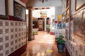 Hotel El Carmen - Morelia