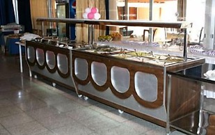 Petsas Apartments & Tavern