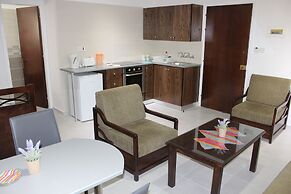 Petsas Apartments & Tavern