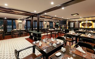 Pelican Halong Cruise