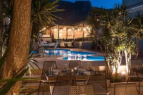 Indigo Suites Collection Adults Only.
