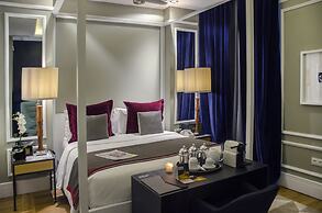 Browns Central Hotel