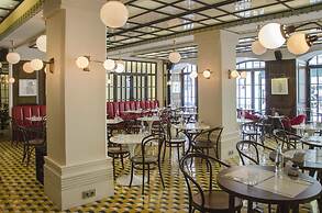 Browns Central Hotel