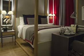 Browns Central Hotel