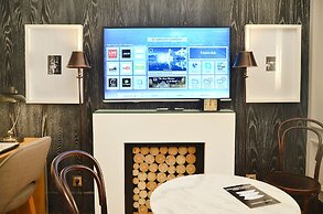 Browns Central Hotel