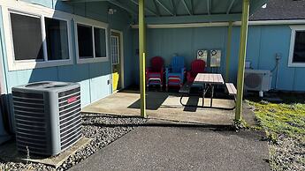 The Coastal Inn and Suites