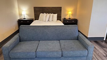 The Coastal Inn and Suites