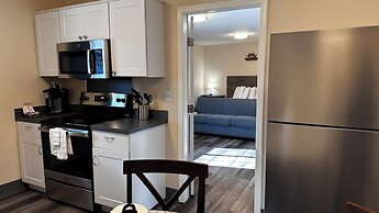 The Coastal Inn and Suites