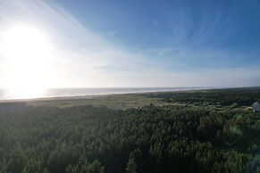 The Coastal Inn and Suites