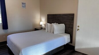 The Coastal Inn and Suites