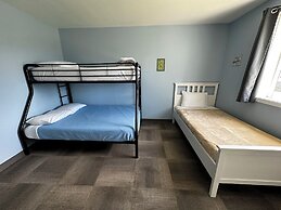 The Coastal Inn and Suites