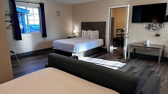 The Coastal Inn and Suites