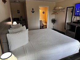 The Coastal Inn and Suites