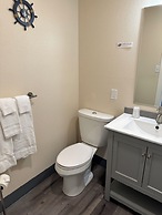 The Coastal Inn and Suites