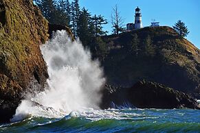 The Coastal Inn and Suites