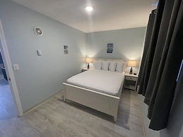 The Coastal Inn and Suites