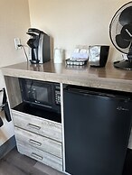 The Coastal Inn and Suites