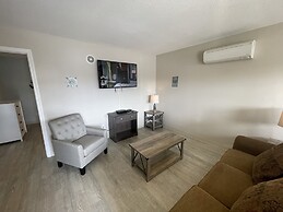 The Coastal Inn and Suites