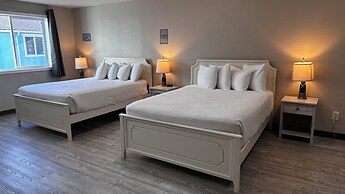 The Coastal Inn and Suites