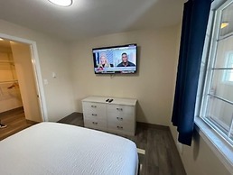 The Coastal Inn and Suites