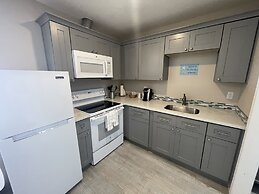 The Coastal Inn and Suites