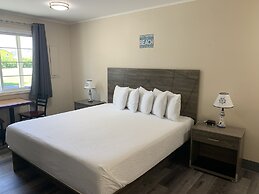 The Coastal Inn and Suites