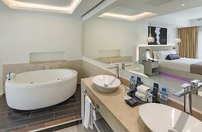 Royalton CHIC Punta Cana, An Autograph Collection All-Inclusive Resort