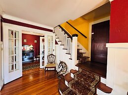 Chestnut Inn Bed and Breakfast